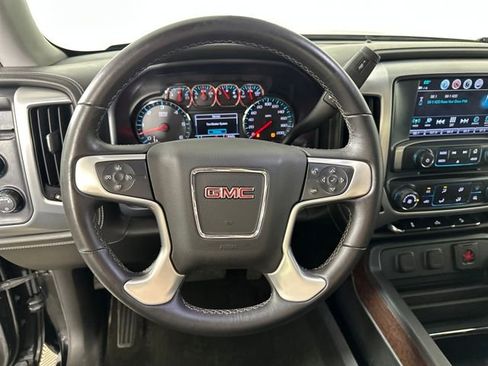 Used 2018 GMC Sierra 1500 SLE image 14