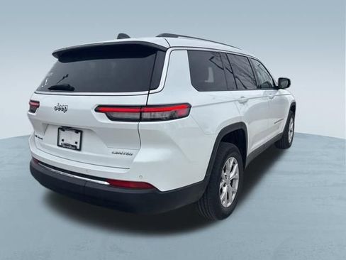 Used 2022 Jeep Grand Cherokee L Limited image 9