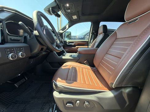 New 2026 GMC Sierra 2500 Denali Ultimate AWD/4WD image 18