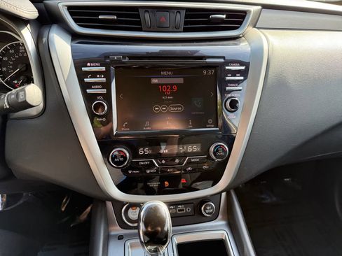 Used 2021 Nissan Murano SV AWD/4WD image 14