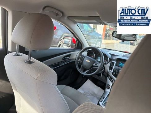 Used 2016 Chevrolet Cruze LT FWD image 30
