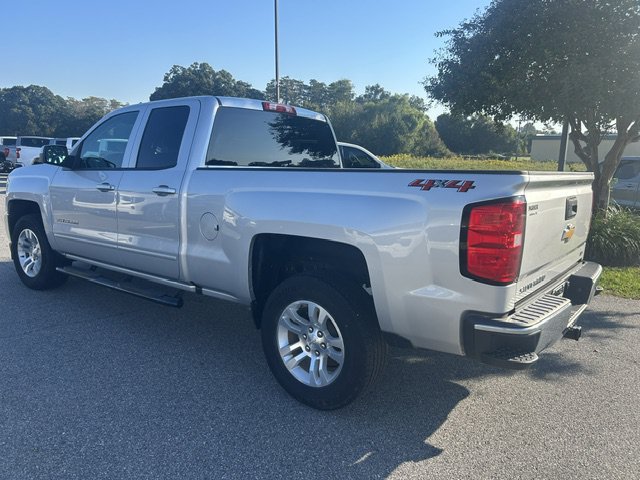 Used 2019 Chevrolet Silverado 1500 LT w/ All Star Edition AWD/4WD image 2