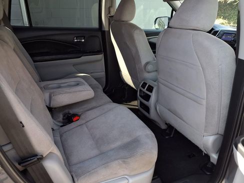 Used 2019 Honda Pilot LX image 21