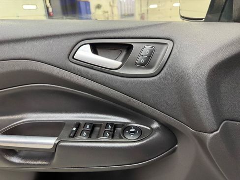 Used 2018 Ford Escape SE AWD/4WD image 23