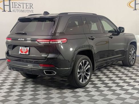 Certified 2024 Jeep Grand Cherokee Overland w/ Luxury Tech Group IV AWD/4WD image 7