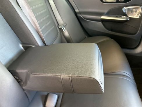 Used 2024 Mercedes-Benz C 300 Sedan image 30