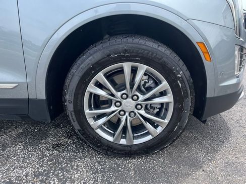 Used 2023 Cadillac XT5 Premium Luxury w/ Technology Package AWD/4WD image 31