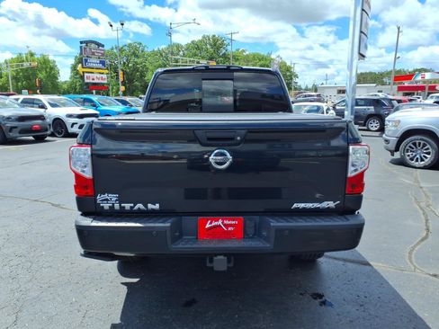 Used 2019 Nissan Titan PRO-4X w/ Pro-4x Convenience Package AWD/4WD image 5