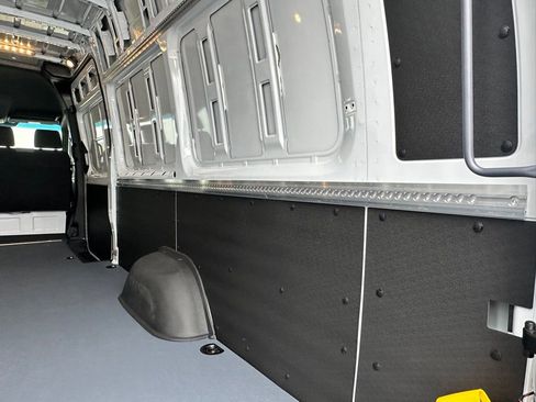 New 2025 Mercedes-Benz Sprinter 2500 image 21