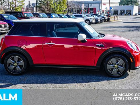 Used 2022 MINI Cooper SE image 9