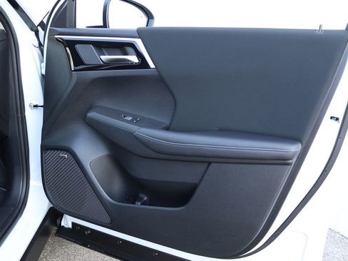 New 2026 Mitsubishi Outlander ES image 34