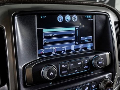 Used 2016 Chevrolet Silverado 2500 LT w/ LT Convenience Package image 25