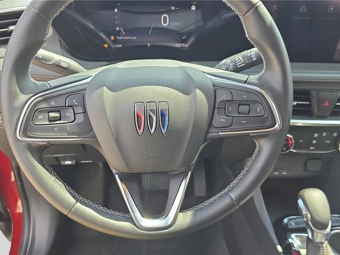 Used 2024 Buick Encore GX Preferred FWD image 25