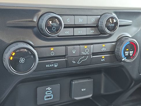 Used 2024 Ford F350 XL w/ XL Chrome Package image 18