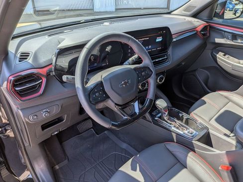 Used 2026 Chevrolet TrailBlazer RS w/ Convenience Package FWD image 31