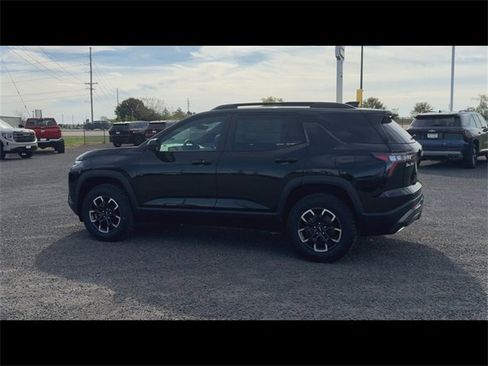 New 2026 Chevrolet Equinox ACTIV w/ Convenience Package III image 6