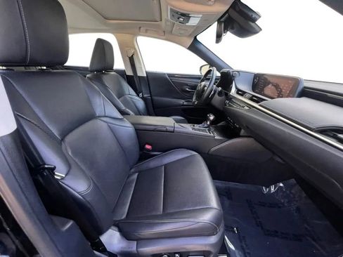 Used 2019 Lexus ES 350 w/ Premium Package FWD image 14