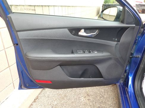 Used 2021 Kia Forte GT-Line FWD image 28