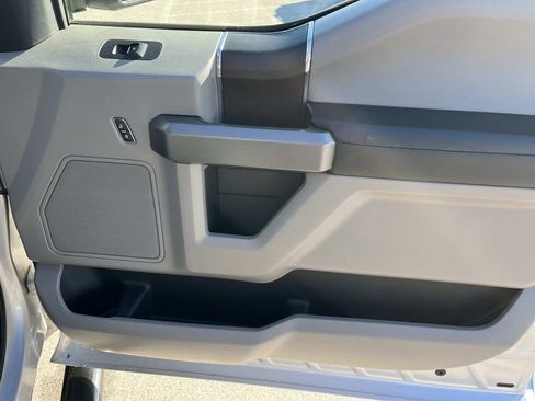 Used 2018 Ford F150 XLT image 19