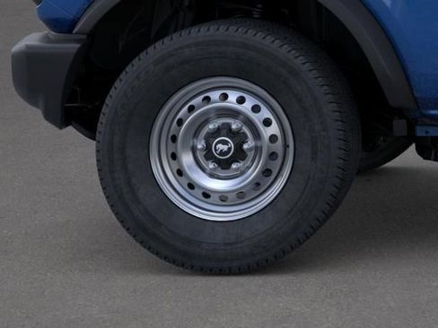 New 2025 Ford Bronco 4-Door image 21
