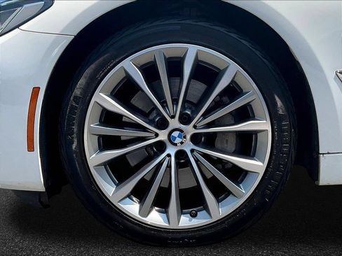 Used 2021 BMW 530i xDrive AWD/4WD image 27