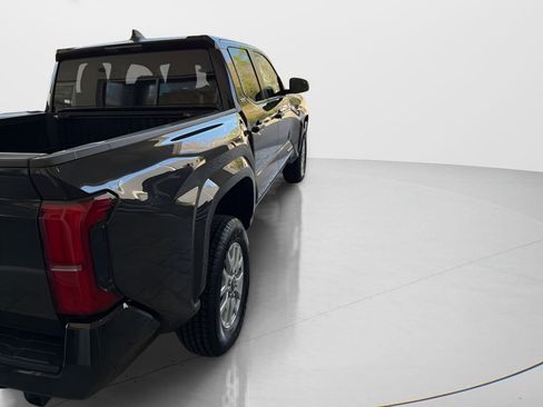 Certified 2024 Toyota Tacoma SR5 image 6