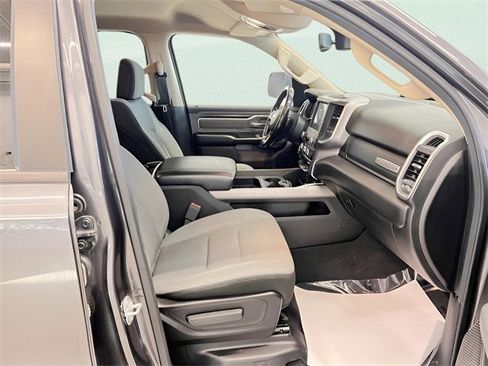 Used 2019 RAM 1500 Big Horn image 11