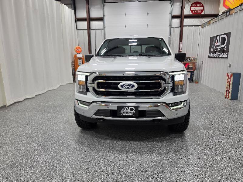 Used 2022 Ford F150 XLT w/ Equipment Group 302A High AWD/4WD image 3