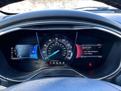 Used 2014 Ford Fusion SE w/ Equipment Group 202A image 26