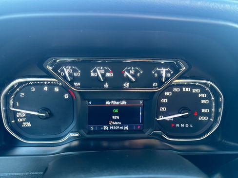 Used 2019 GMC Sierra 1500 AT4 w/ AT4 Premium Package AWD/4WD image 22