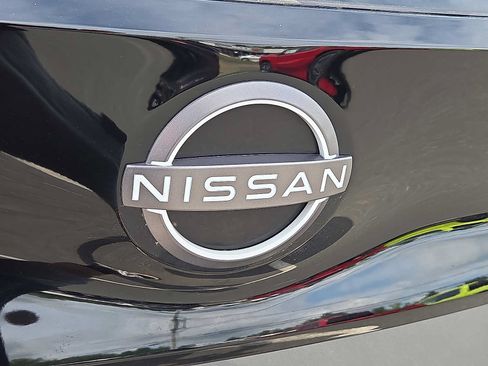 Used 2024 Nissan Leaf SV Plus FWD image 28