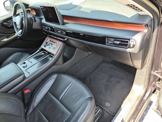 Used 2024 Lincoln Aviator Reserve AWD/4WD image 23