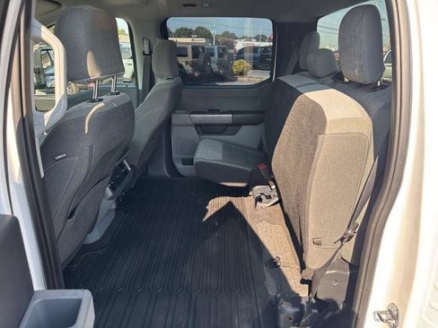 Used 2024 Ford F250 XLT w/ FX4 Off-Road Package AWD/4WD image 23