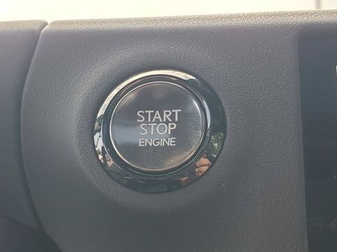 Used 2025 Lexus GX 550 w/ Cold Area Package AWD/4WD image 19