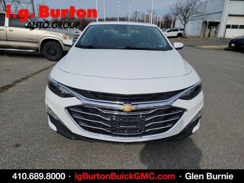 Used 2023 Chevrolet Malibu LT image 2