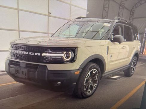 Used 2025 Ford Bronco Sport Outer Banks w/ Outer Banks Tech Package+ image 20