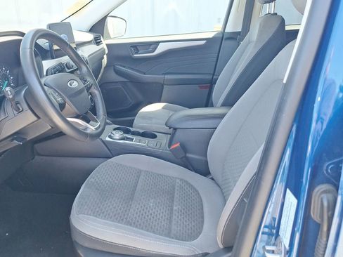 Used 2022 Ford Escape SE w/ SE Sport Appearance Package FWD image 9