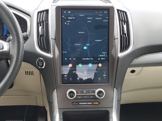 Used 2021 Ford Edge Titanium w/ Equipment Group 301A FWD image 30