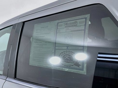 Used 2025 Dodge Durango GT RWD image 36
