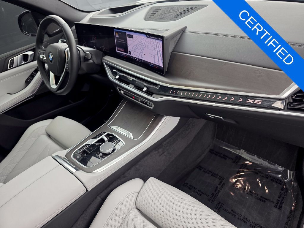 Certified 2025 BMW X5 sDrive40i w/ Premium Package RWD image 29