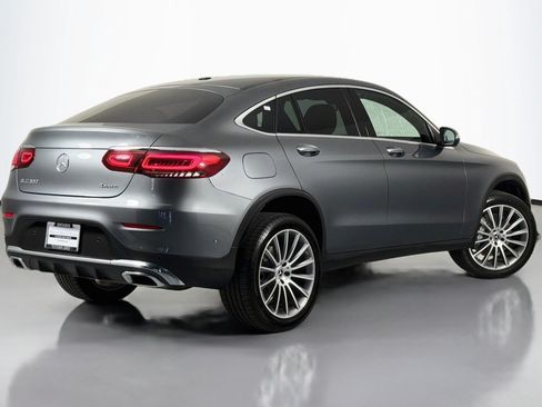 Used 2022 Mercedes-Benz GLC 300 4MATIC Coupe image 12