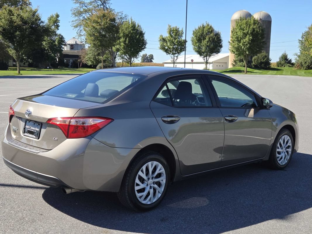 Used 2019 Toyota Corolla LE FWD image 8