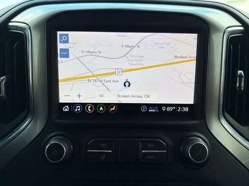 Used 2020 Chevrolet Silverado 1500 LTZ w/ LTZ Premium Package image 12