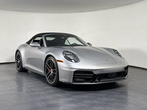 Certified 2026 Porsche 911 Carrera S RWD image 9