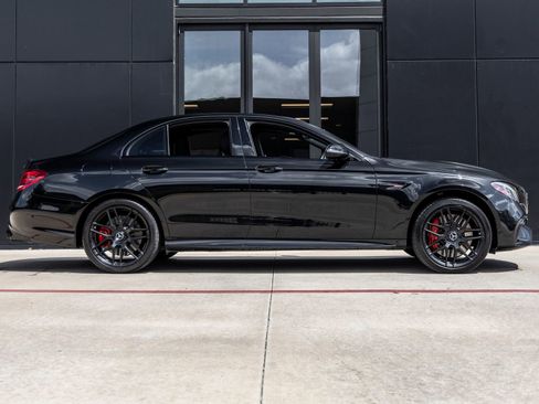 Used 2018 Mercedes-Benz E 63 AMG S image 10