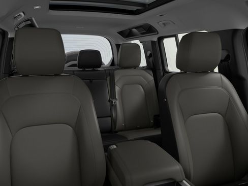 New 2026 Land Rover Defender 110 S image 6