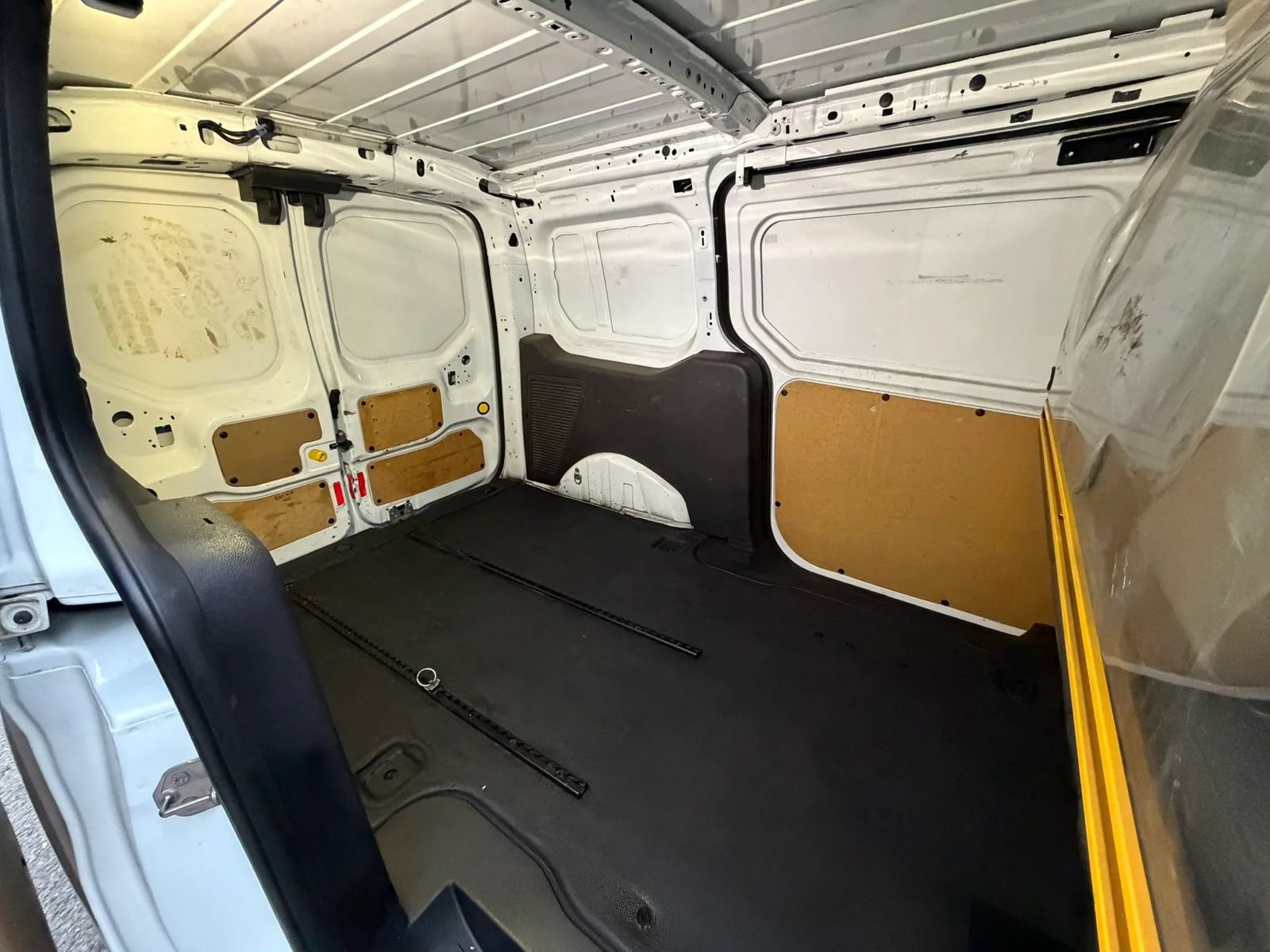 Used 2017 Ford Transit Connect XL FWD image 10