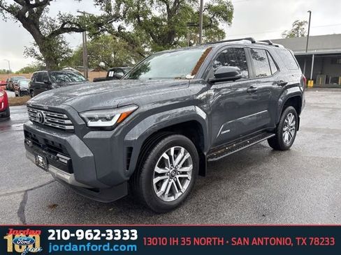 Used 2025 Toyota 4Runner Limited AWD/4WD image 3