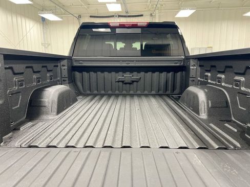 New 2026 Chevrolet Silverado 1500 LTZ w/ Technology Package AWD/4WD image 25