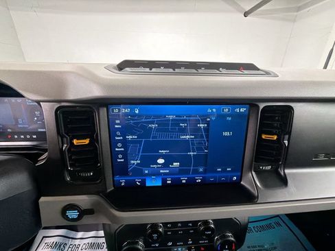Used 2022 Ford Bronco Badlands AWD/4WD image 14